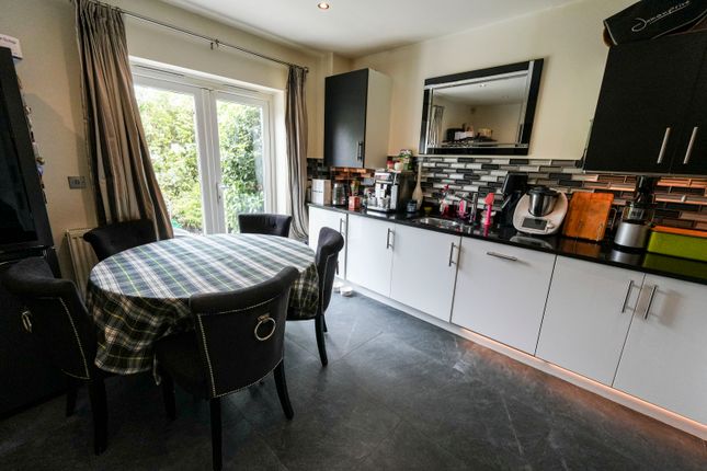 41, Roebuck Road, Birmingham photo 3