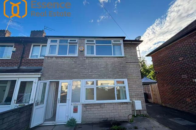 6, Penroy Avenue, Manchester photo 3
