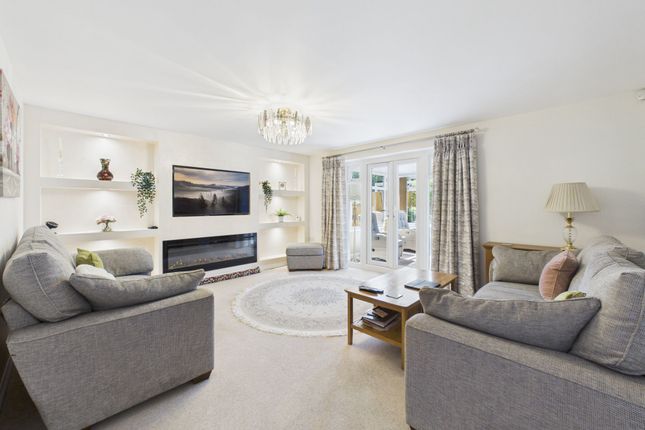 8 Axmouth Drive, Nottingham photo 2