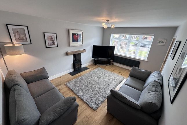 22 Holsworthy Close, Nuneaton photo 4