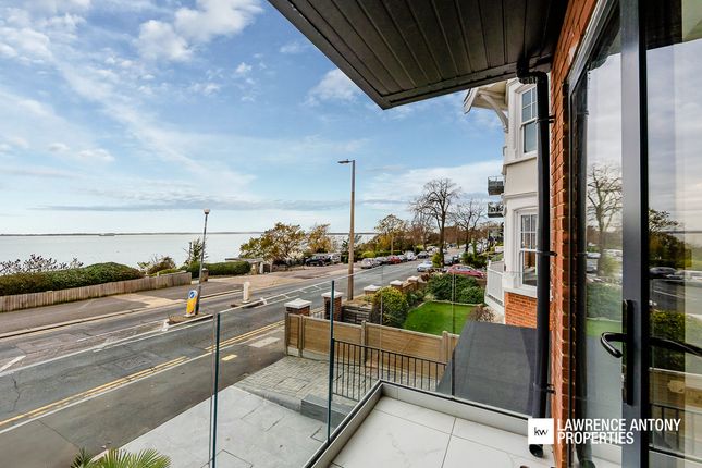 Grand Parade, Leigh-on-Sea photo 2