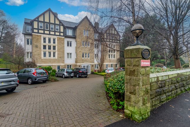 Thumbnail Flat for sale in Park Avenue, Roundhay, Leeds