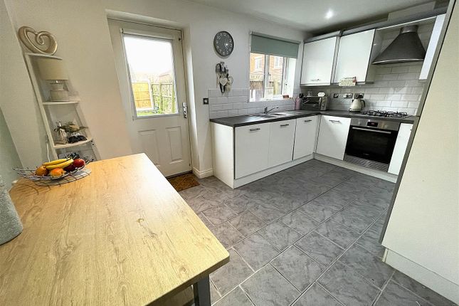 26, Abbots Court, Selby photo 2