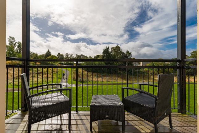 1 (flat 5), Ramslack Street, Balerno, Edinburgh photo 4