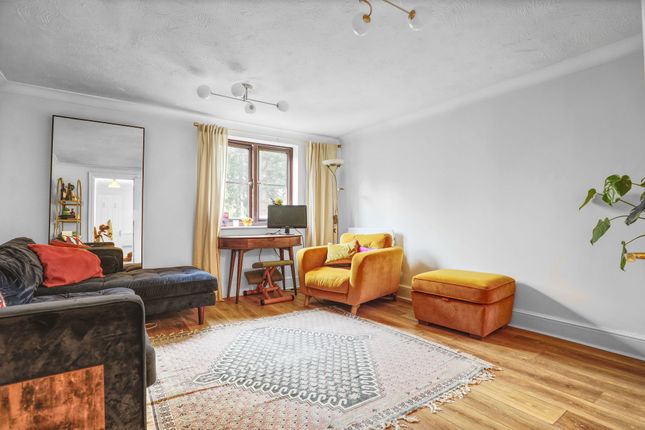 125 River Meads, Ware photo 2