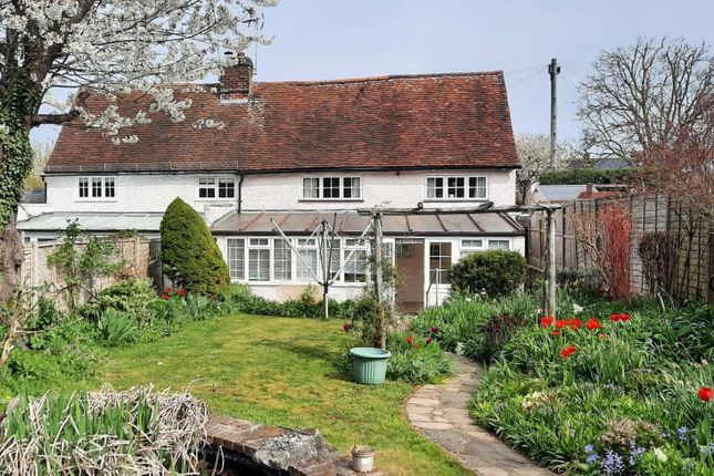 10,Coltsfoot Cottage, Green Lane, Braughing photo 3
