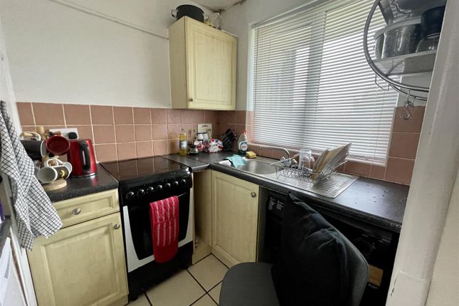 Thumbnail Flat to rent in Broomley Court, Fawdon, Newcastle Upon Tyne