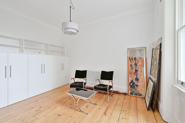 Disraeli Road, Putney photo 4
