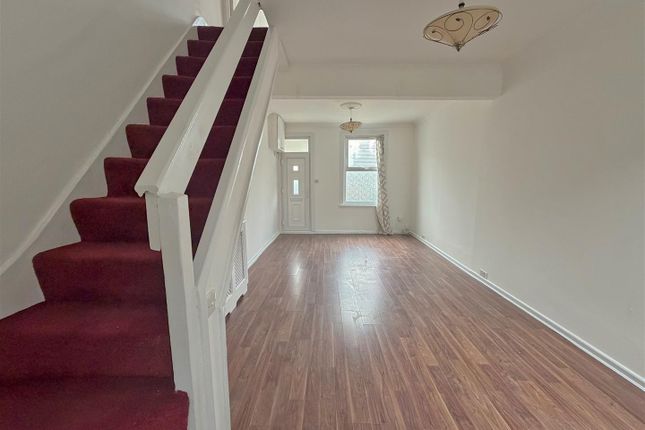 53, Tower Hamlets Road, London photo 3