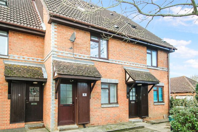 2 bed maisonette for sale in Guernsey Close, Burpham, Guildford GU4