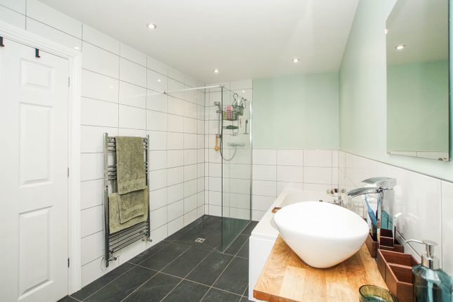 11, James Street, Penrith photo 4