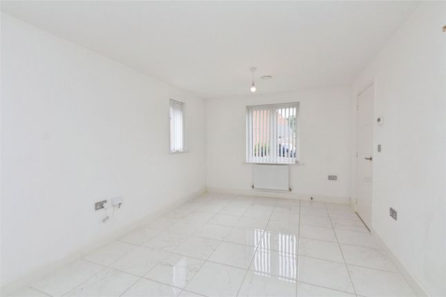 12, Coulter Road, Hampshire photo 3