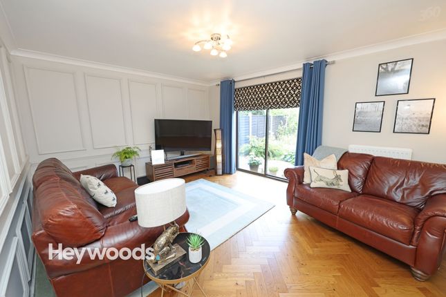 39 Beck Road, Crewe photo 4