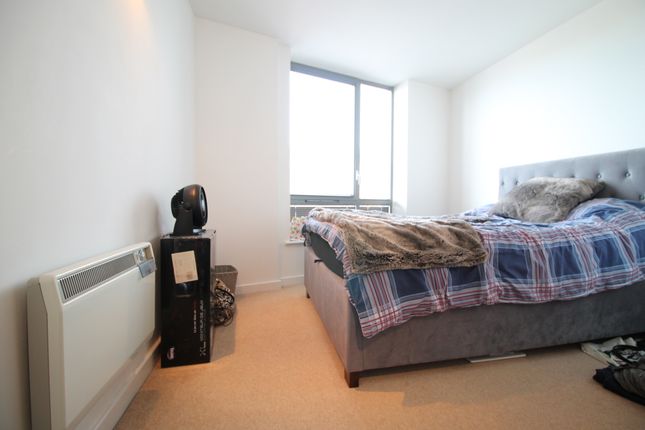 Flat to rent in Queens Road, Nottingham