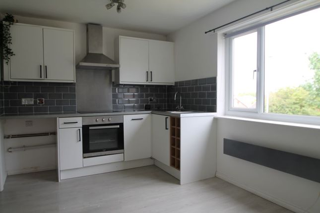 19, Lon Ceiriog, Prestatyn photo 4