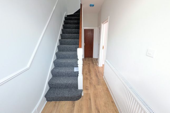 58, Lancaster Road, Dollis Hill photo 2