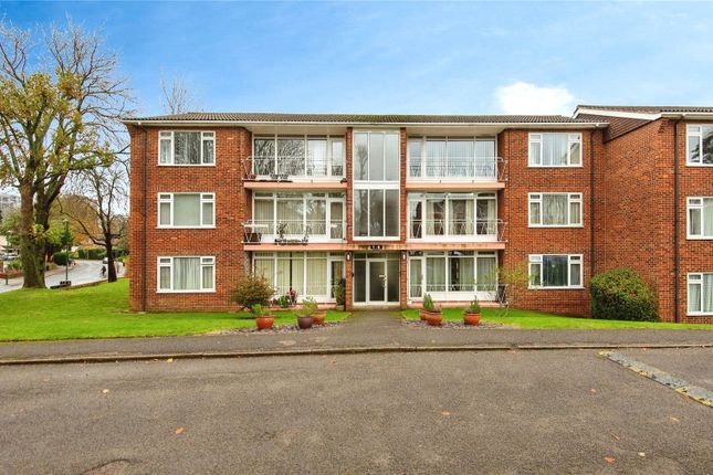 Thumbnail Flat for sale in Grange Road, Sutton