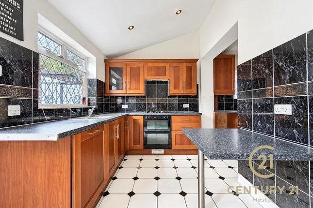 Gresham Road, HOUNSLOW photo 4