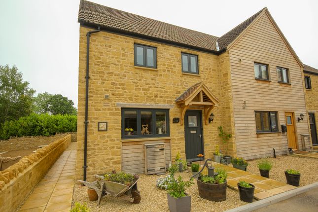 2 Bed End Terrace House For Sale In Townsend Mead East Coker