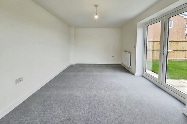 1, Sycamore Road, Deeside photo 4