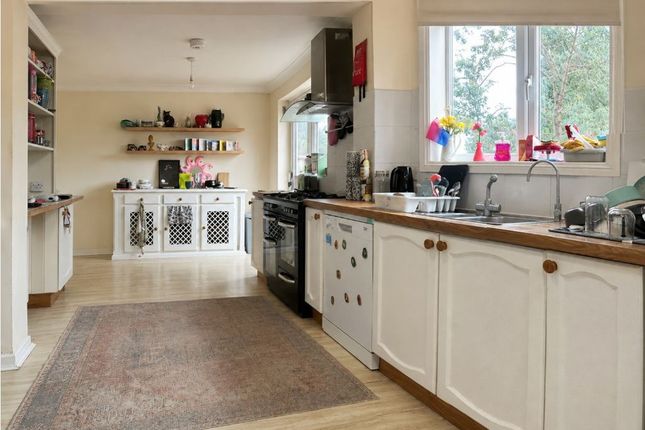 Room 6 18, Bridge Road, Chichester photo 3