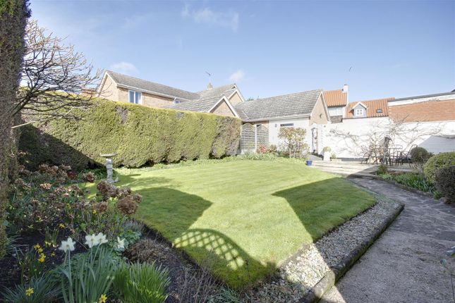 Detached bungalow for sale in Reading Room Yard, North Ferriby