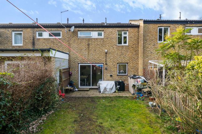 Terraced house for sale in Bicknoller Close, Sutton