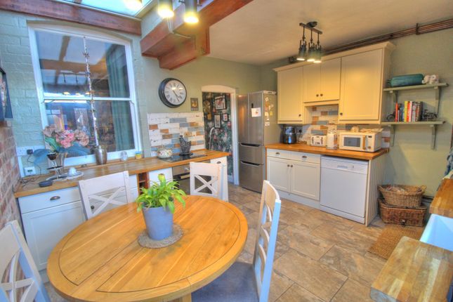 31, Mill Road, Stourport-on-severn photo 4