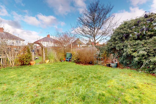 36., Stanton Avenue, Milton Keynes photo 2