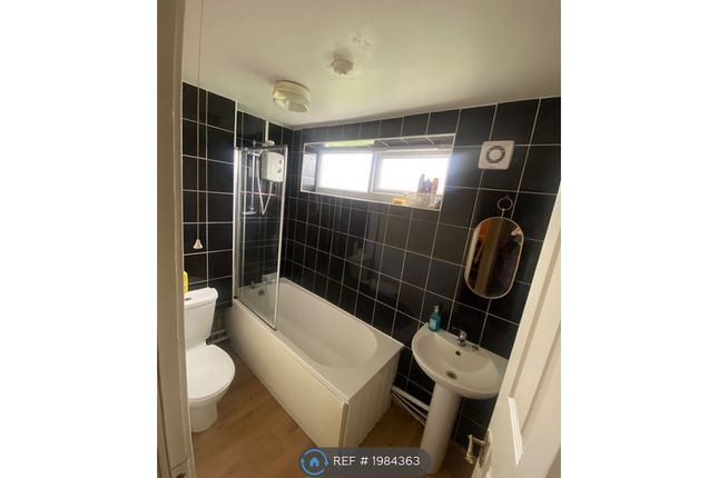 Thumbnail Room to rent in Wildwood, Telford