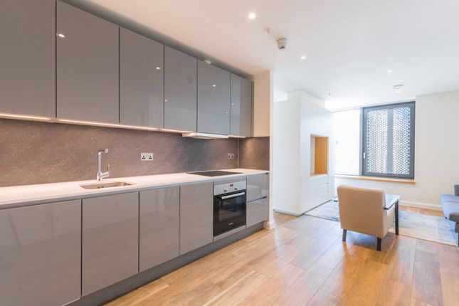Studio to rent in Vantage Point, Archway, London