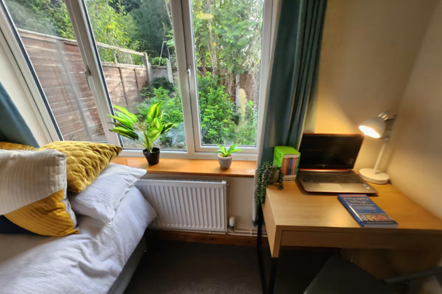 Terraced house to rent in Henderson Road, Norwich