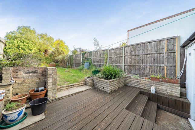 163, Bexhill Road, London photo 4