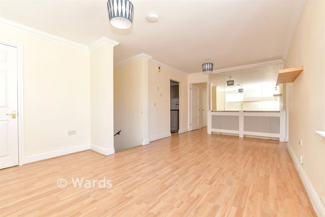 Whitbourne Court, Essex Street, Whitstable photo 3