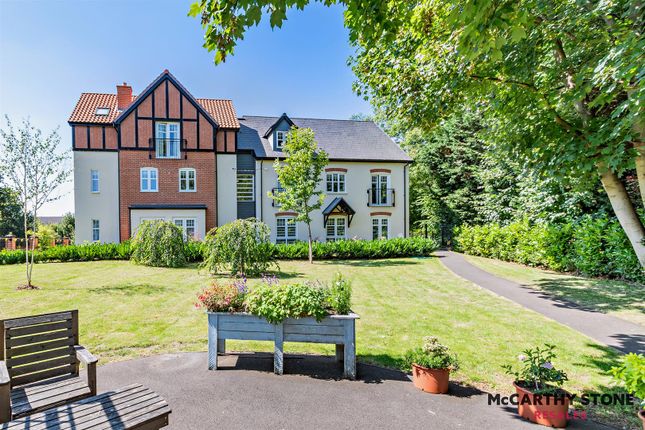 1-bed flat on 30 Wisteria Place, Old Main Road, Nottingham, £230,000