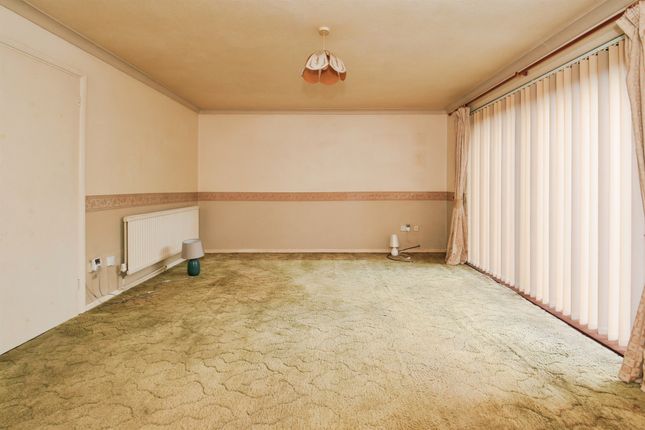 10, The Briars, Huntingdon photo 4