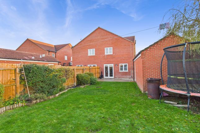 1 Sayersfield Cottages, Basin Road, Outwell photo 4