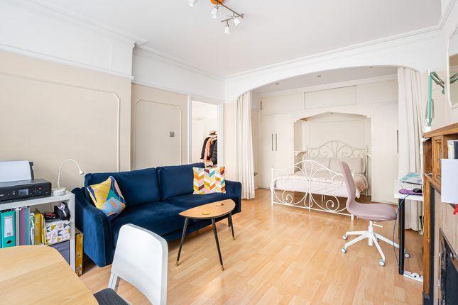 Flat 24 Acol Court, Acol Road, London photo 2