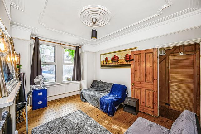 26, Wickham Road, Highams Park photo 4