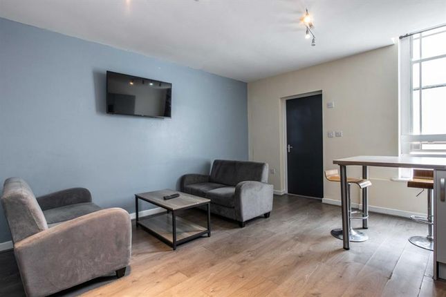 Room 4, Flat 1 Equitable House South Parade, Equitable House 5-7 South Parade, Nottingham photo 5