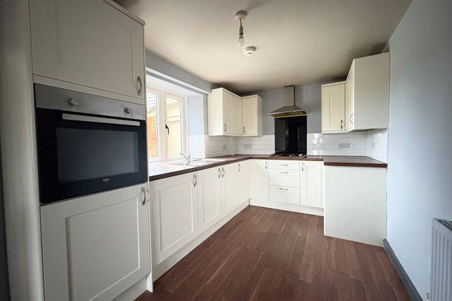 1 Batemans Cottage,, Siddington, Gloucestershire photo 3