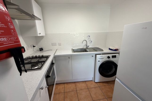 Flat 6, 17 Sea Road, Boscombe photo 2