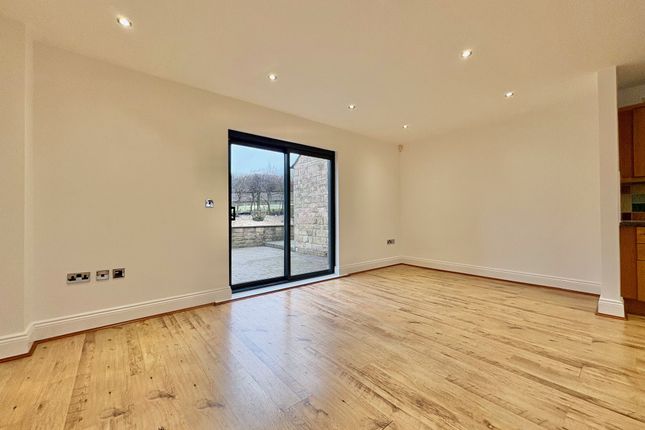 3 St Giles Manor, Church Street, Matlock photo 4