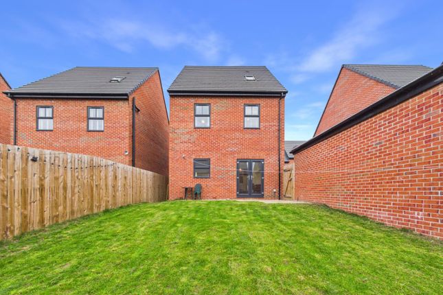 Sedgefield Road, Castleford photo 4