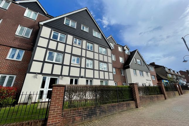 Thumbnail Flat for sale in Potters Court, Darkes Lane, Potters Bar
