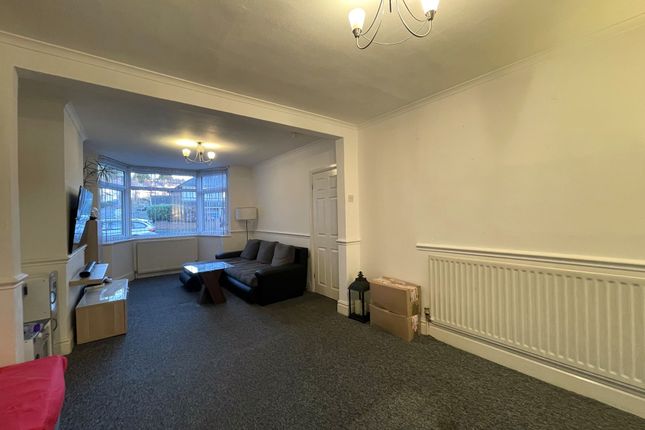 42 Ivyfield Road, Birmingham photo 3