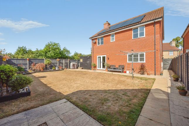 5, Fenn Close, North Walsham photo 3