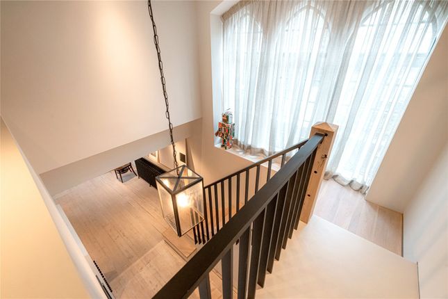 Flat for sale in St Oswald's Place, Vauxhall, London