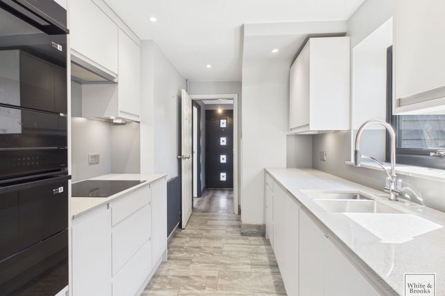 5 Foundry Road, Arundel photo 3