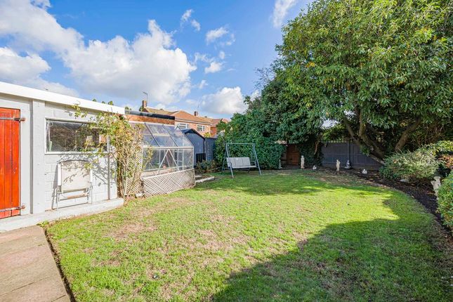 Lesley Close, Bexley photo 4